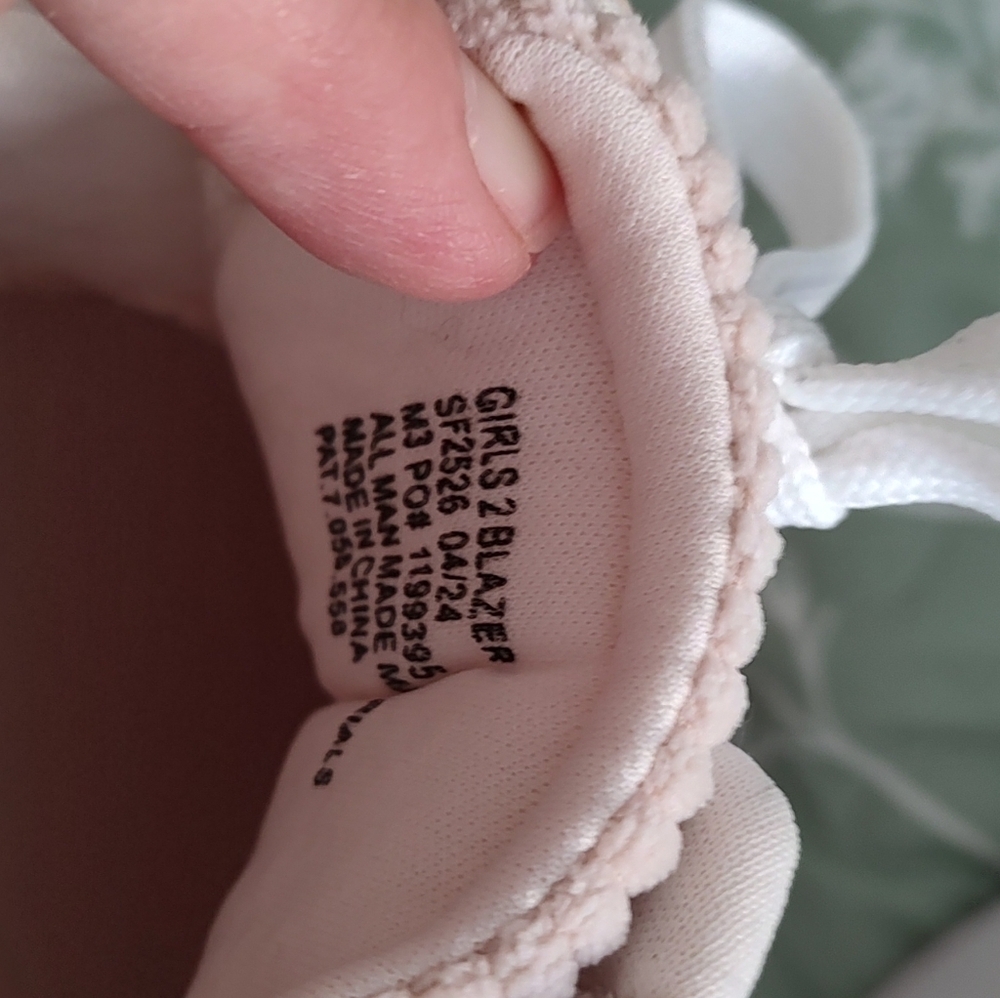 Kids Beige Sneakers - Picture 5 of 6